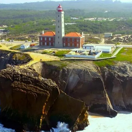 Pinhal Litoral Hotel *